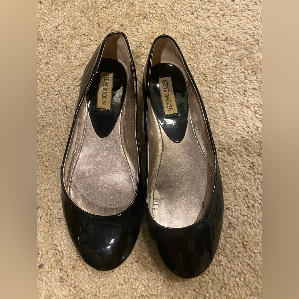 Steve Madden black ballet flats, size W 8.5
